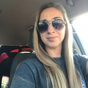 Meet your Posher, Kristy